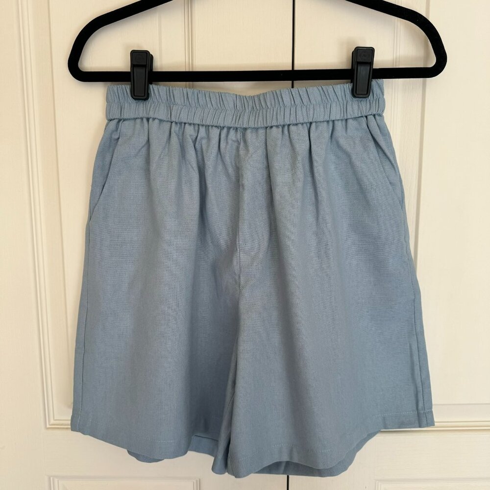 Blue Linen Blend Pull-On Short Size M Pefect Comfortable Summer Short
